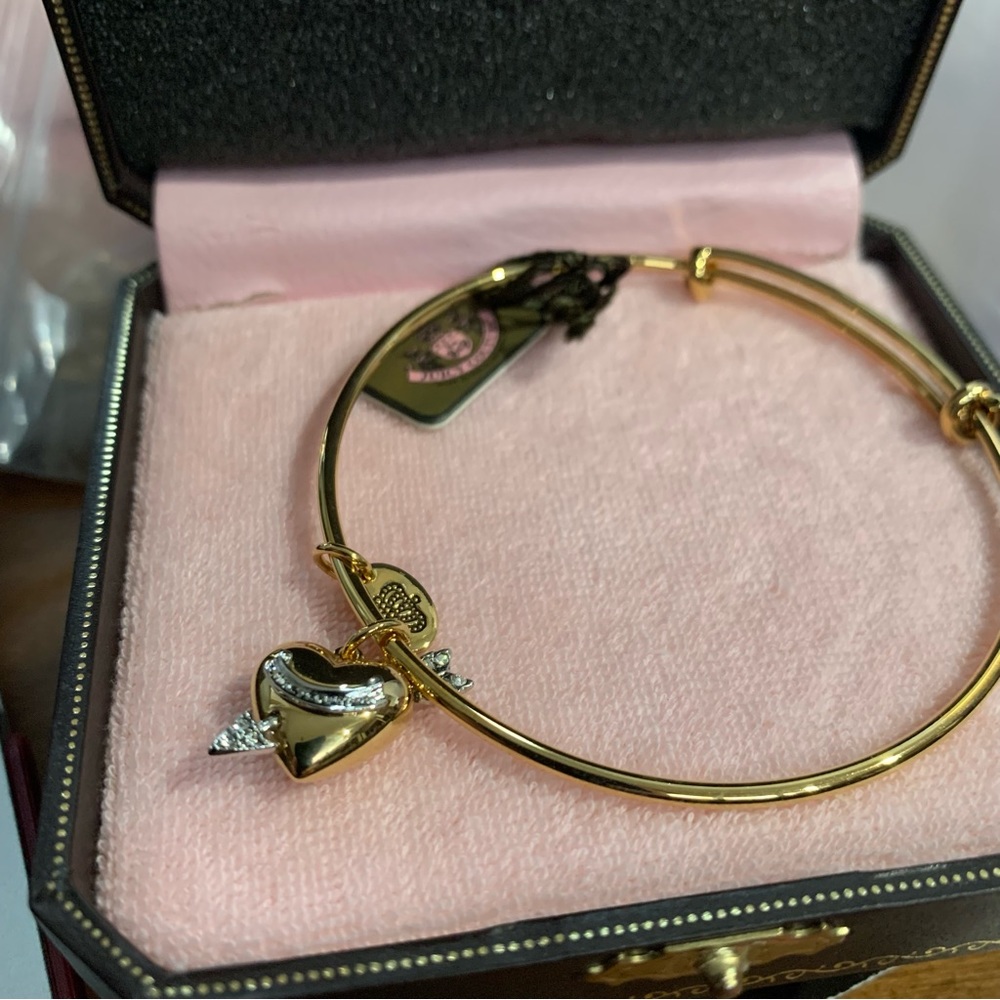Retro Juicy Couture Pam & Gela Gold Puffy Heart and Arrow Wish Bangle Bracelet